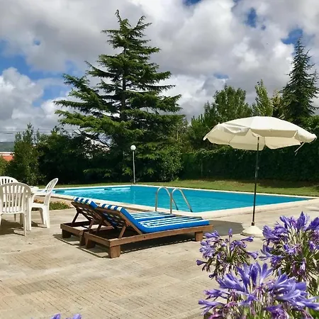 Quinta Dos Capuchos Casa Da Adega Ferienhaus